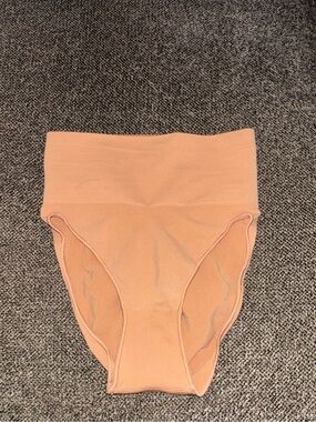SKIMS S/M Shapewear